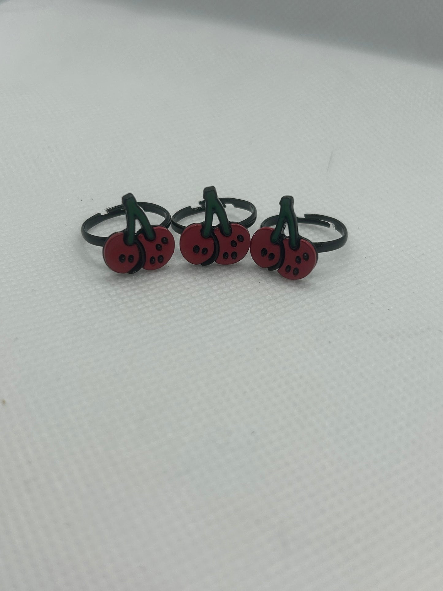 Adjustable kids rings