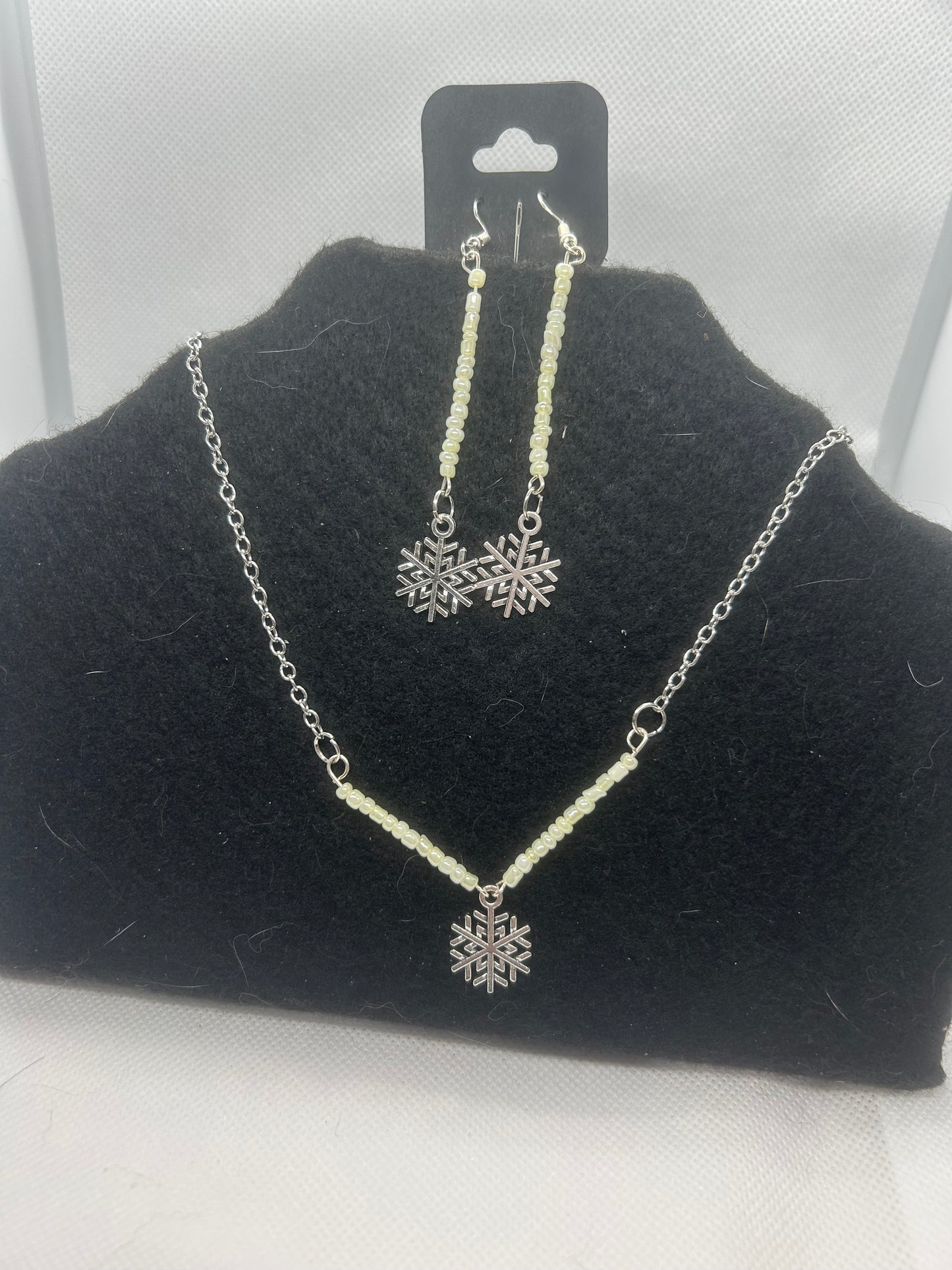 Winter Wonderland Necklace Sets